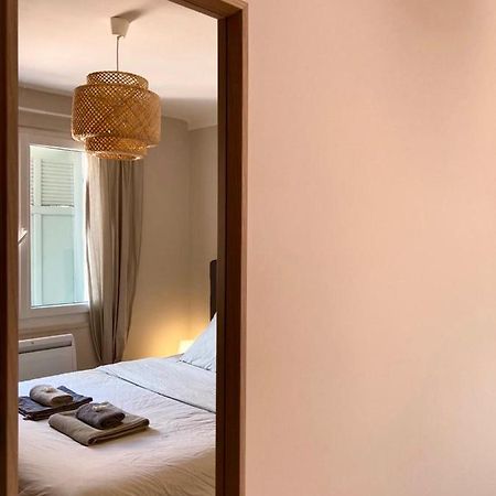 Appart Neuf Au Coeur Du Village De Collobrières 外观 照片